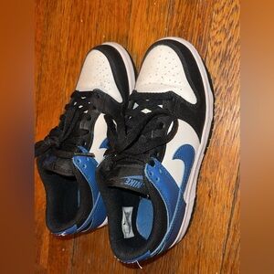 Nike Black and White Sneakers with Blue Accents